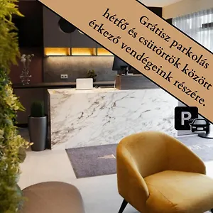 Riva Boutique Σέγκεντ